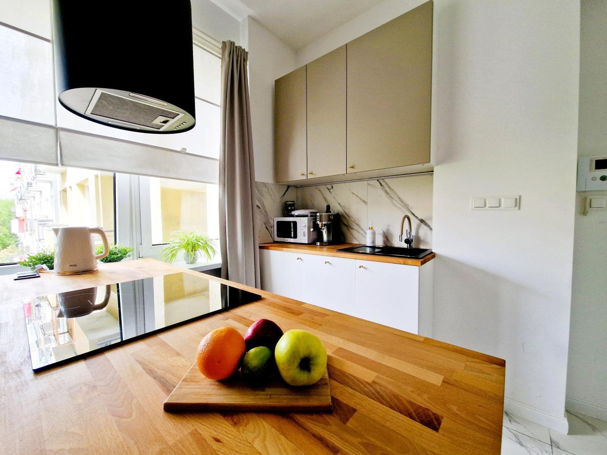 ורשה J&W Apartments Grojecka Glam Flat מראה חיצוני תמונה