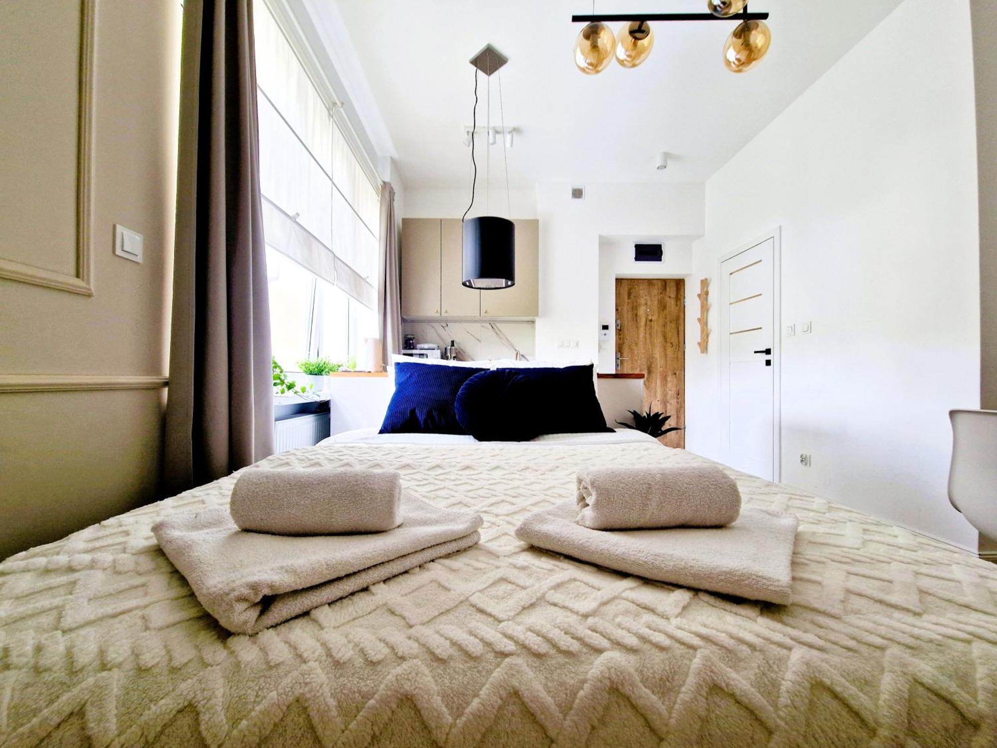 ורשה J&W Apartments Grojecka Glam Flat מראה חיצוני תמונה