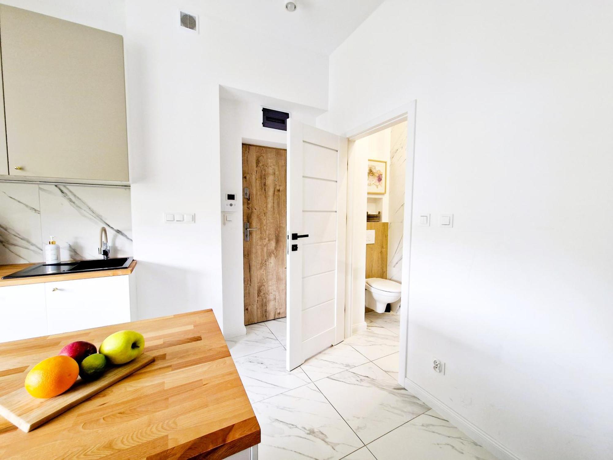 ורשה J&W Apartments Grojecka Glam Flat מראה חיצוני תמונה